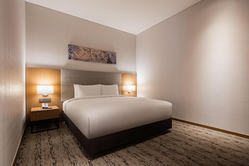 Ramada By Wyndham Seoul Sindorim Hotel Exterior photo