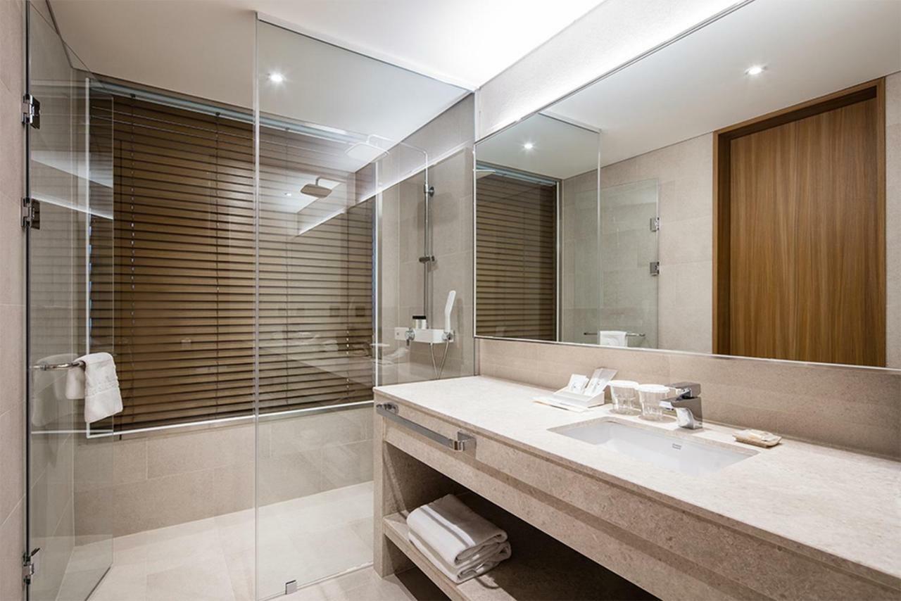 Ramada By Wyndham Seoul Sindorim Hotel Exterior photo